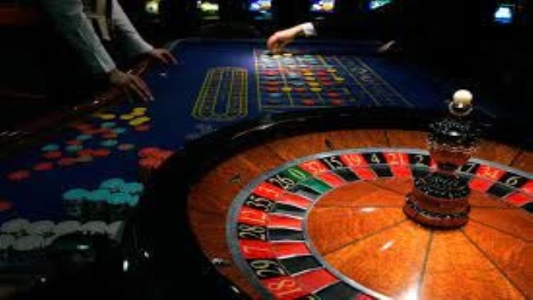 Top 5 Popular Casino Games and How to Win Them